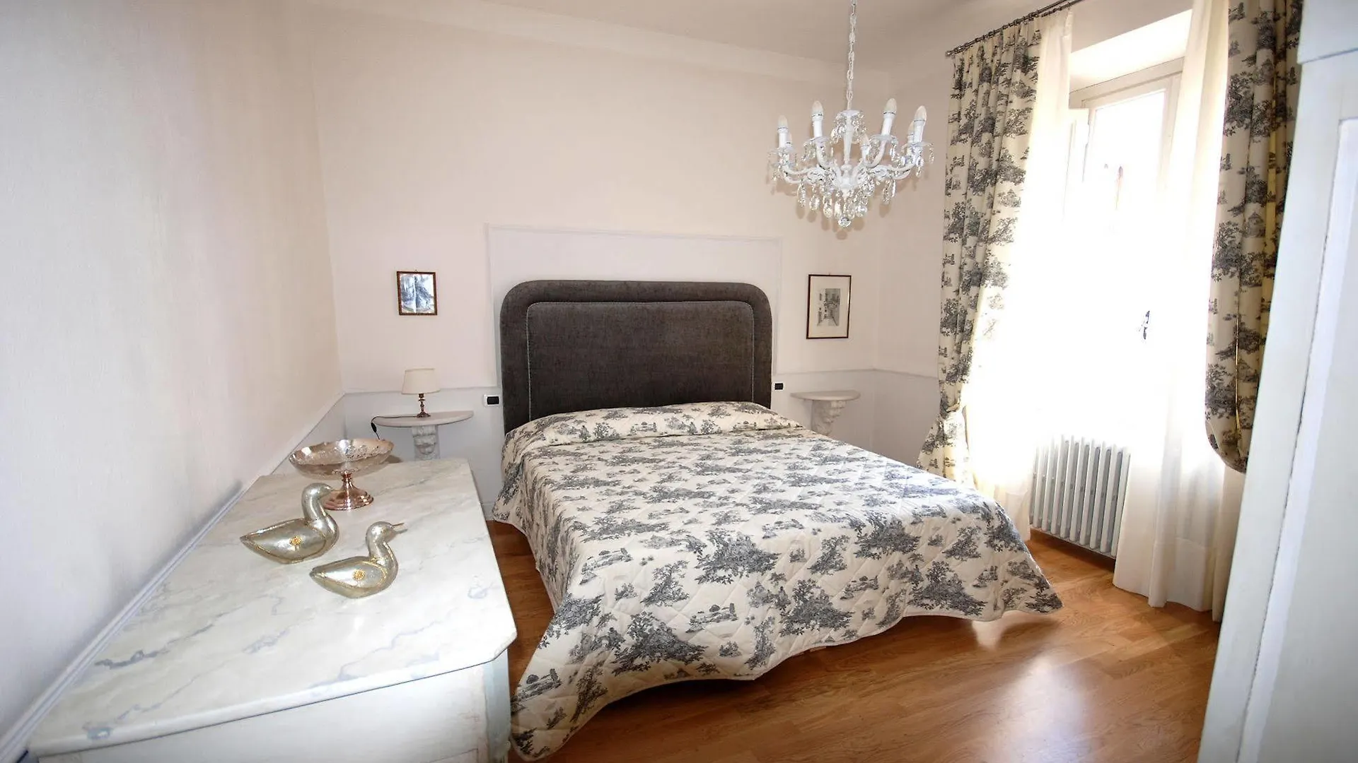 Apartments In Pistoia Italia